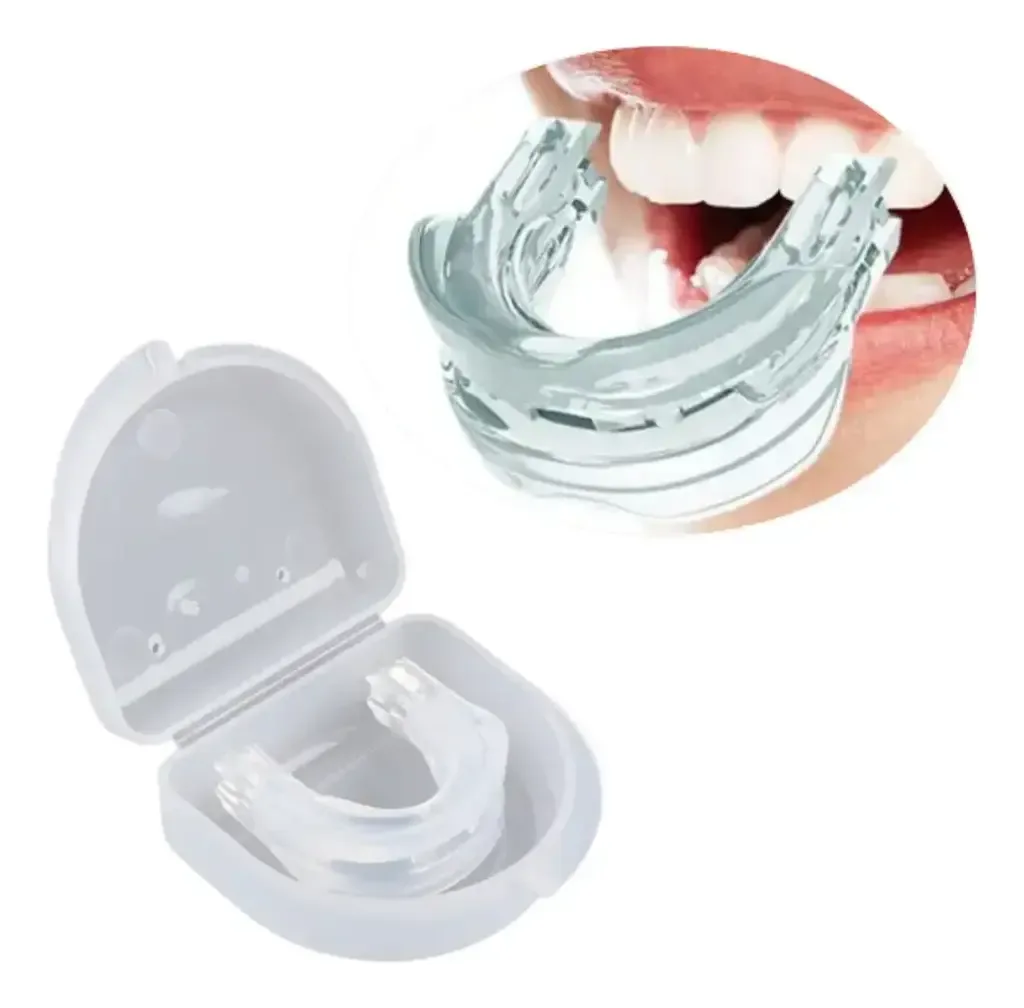 Protector bucal de dos piezas y su estuche ventilado